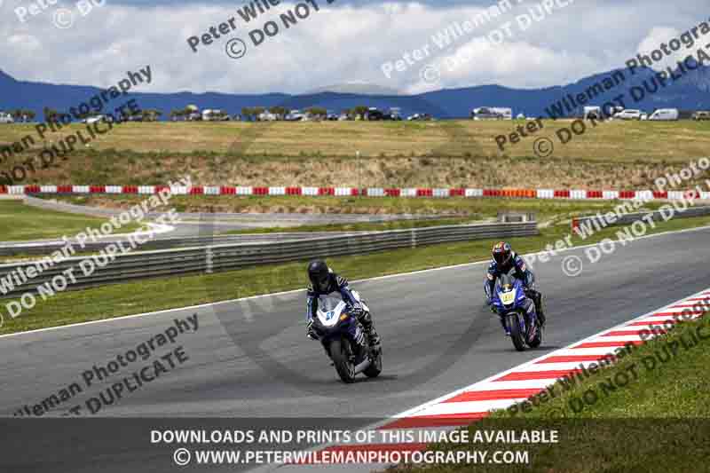 cadwell no limits trackday;cadwell park;cadwell park photographs;cadwell trackday photographs;enduro digital images;event digital images;eventdigitalimages;navarra;no limits trackdays;peter wileman photography;racing digital images;trackday digital images;trackday photos